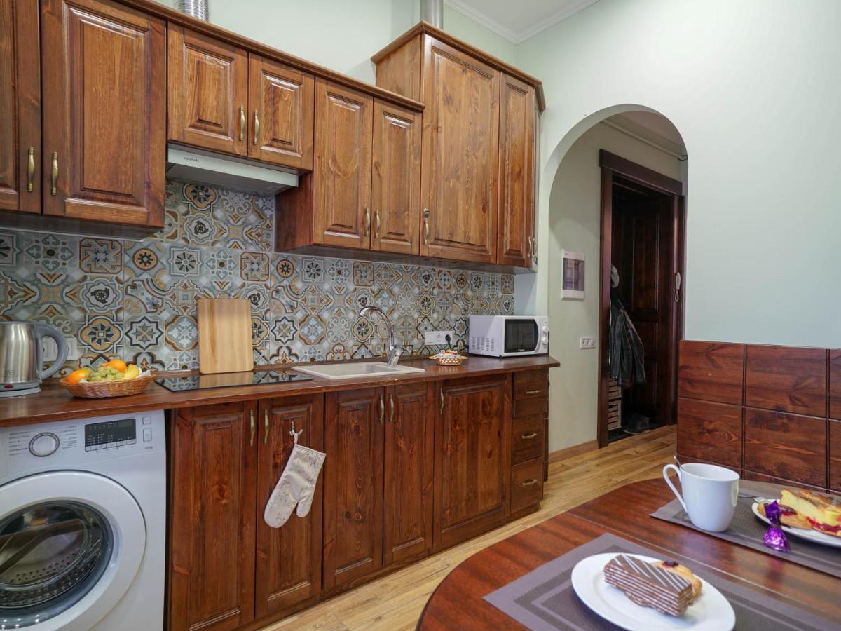 Lviv Suites At Shopena St. 4 Dış mekan fotoğraf